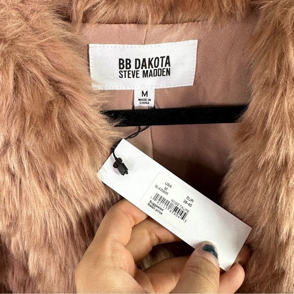 Faux Fur Brown Jacket - Picture 4 of 5